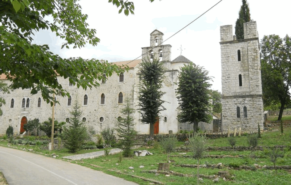VEKOVNI ČUVAR SRPSKIH OGNJIŠTA U DALMACIJI: Manastir Krupa već više od 700 godina pamti isotriju srpskog naroda u okolini Zadra (VIDEO)